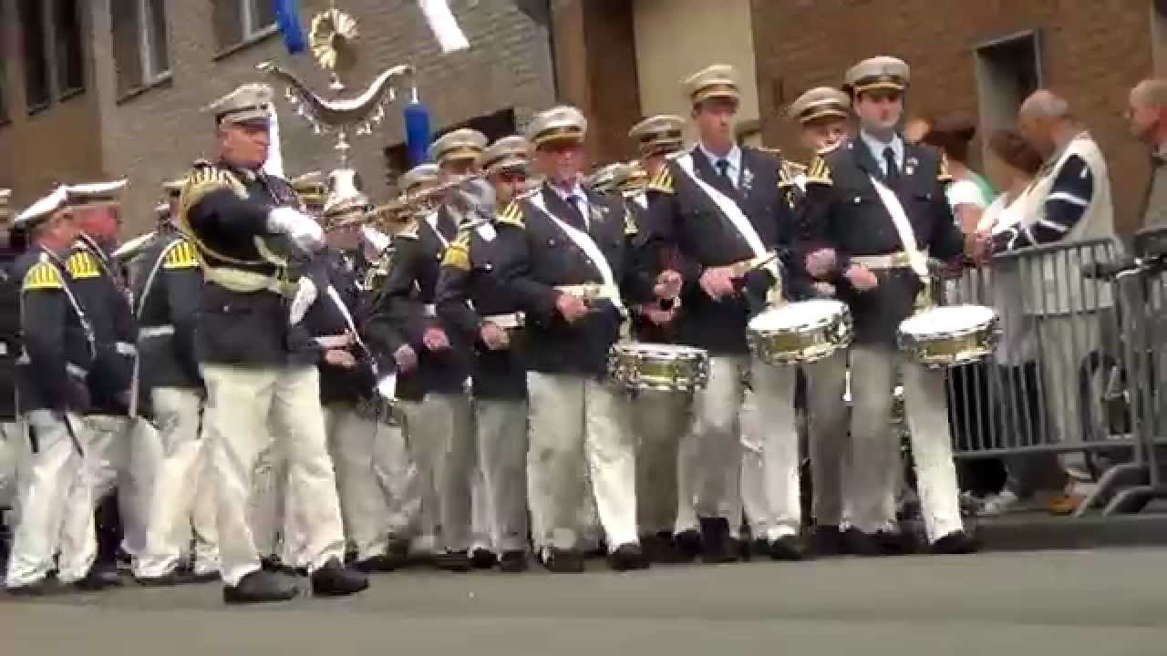 Schützenfest in Kapellen 2014 [Parade Teil 1]