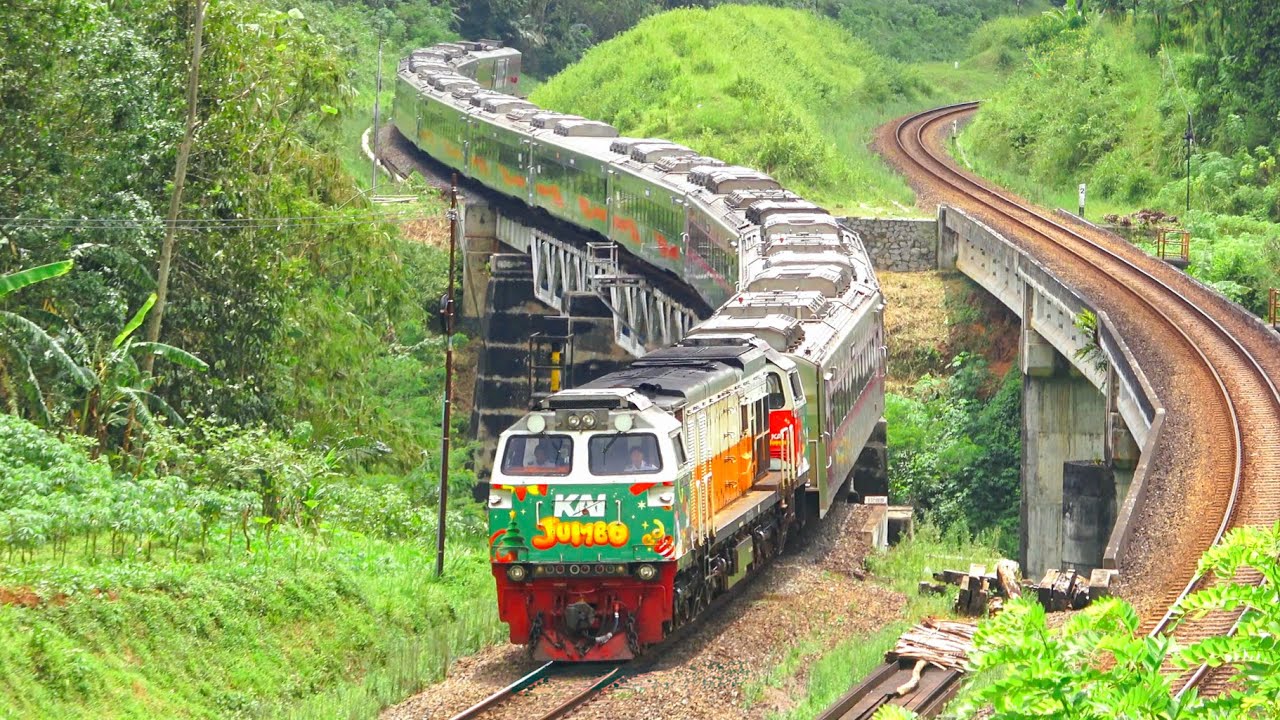 KERETA API PANJANG‼️ MENEMUKAN 21 KERETA API MELINTAS DI TIKUNGAN DAN JEMBATAN