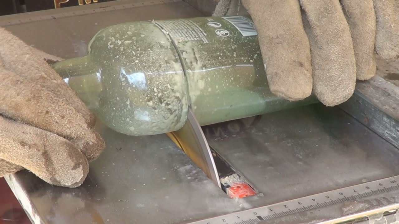 É possível serrar uma garrafa de vidro? DIY