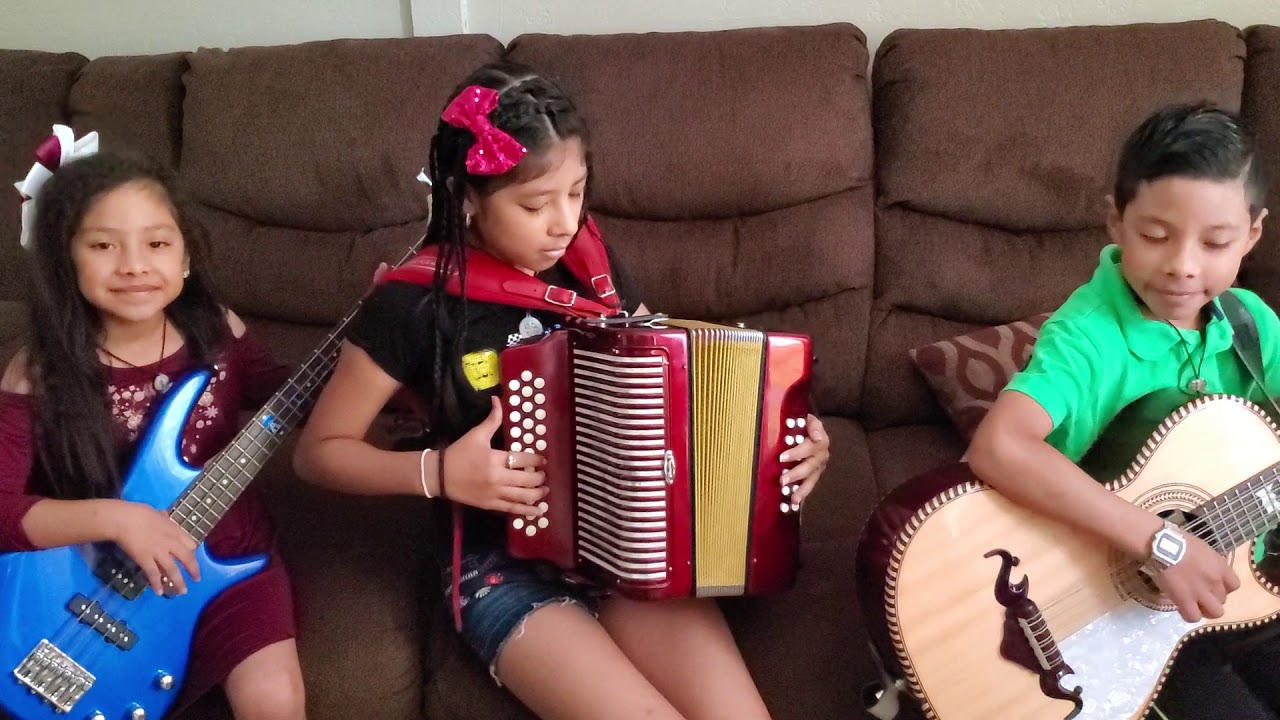 😂😂 alguien conoce esta cancion? Los Luzeros de Rioverde 😂
