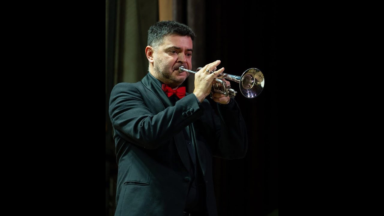 R.Mendez Romance