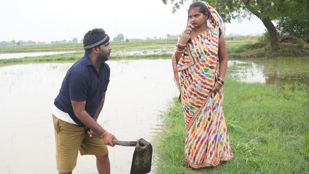 खेत मे काम करने के बाद मजदुरा को मजदुरी के बदले मे ए औरत देखिए काया दीया zeegangacomedy