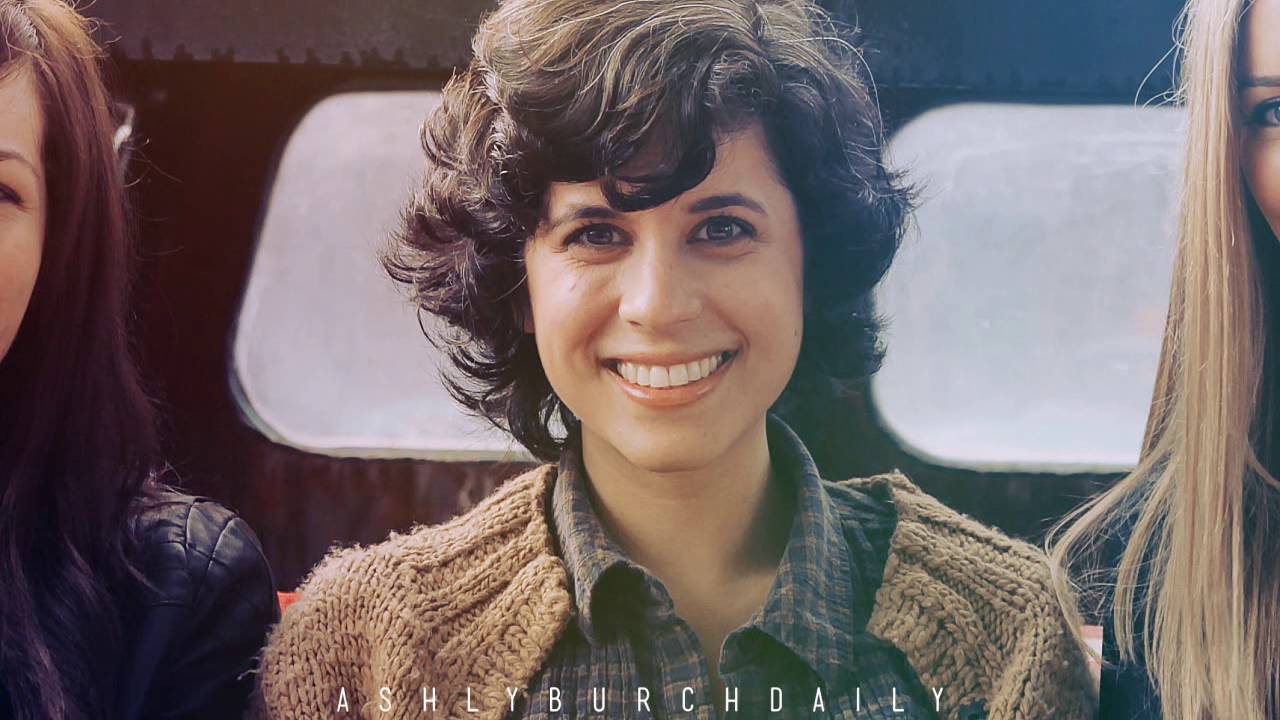 happy 26th birthday, Ashly Burch!