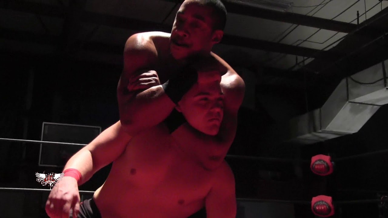 Darius Carter v "The Brooklyn Bulldog" Tony Booze (W.O.W) 10/13/18