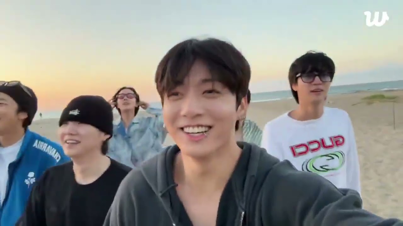 BTS Live at Beach 250817 Yo...(Eng Sub)