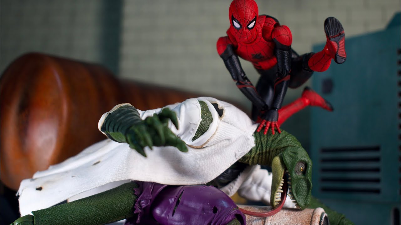 MAFEX 113 SPIDER MAN: FAR FROM HOME UPGRADE SUIT REVIEW
