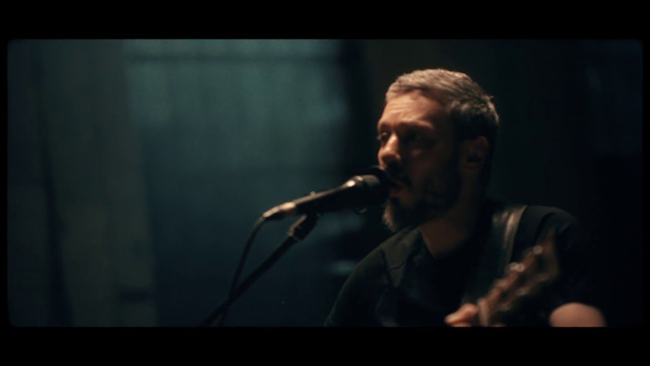 Αλκίνοος Ιωαννίδης - Απόγευμα στο δέντρο - Official Video Clip