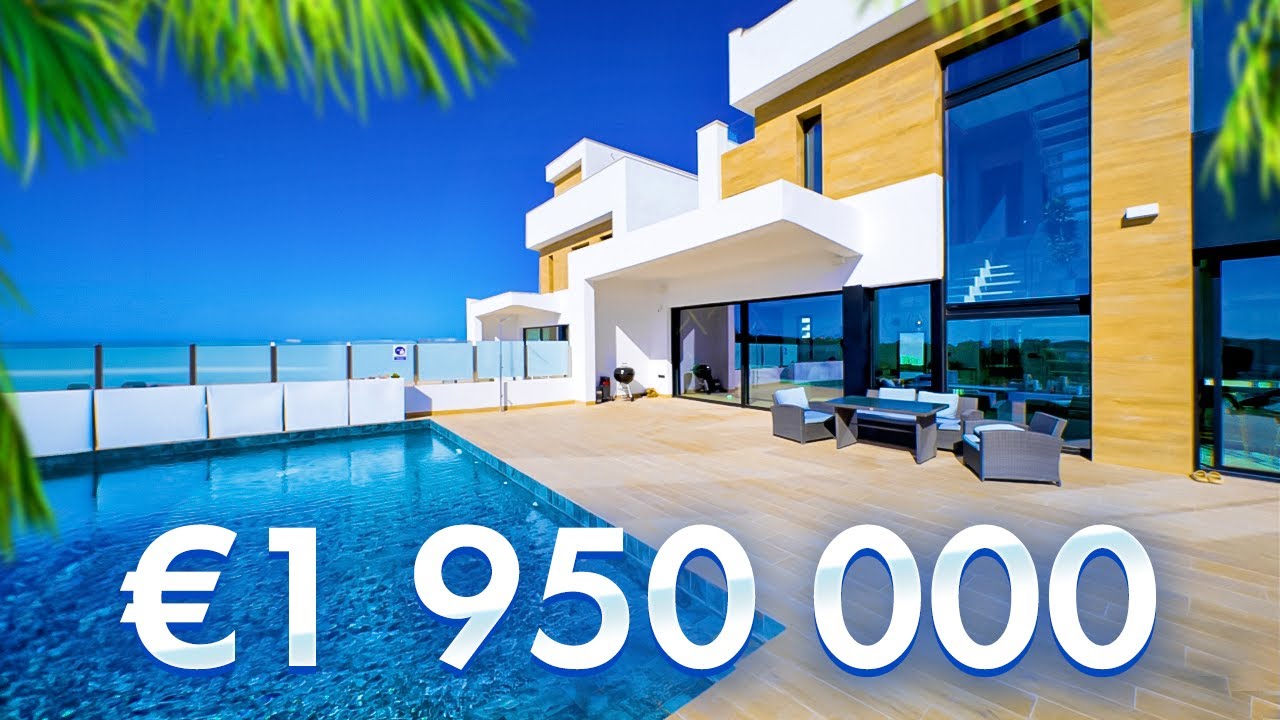 Villa de Lujo con Piscina Infinity y Vistas al Mar. Villas en Costa Blanca España