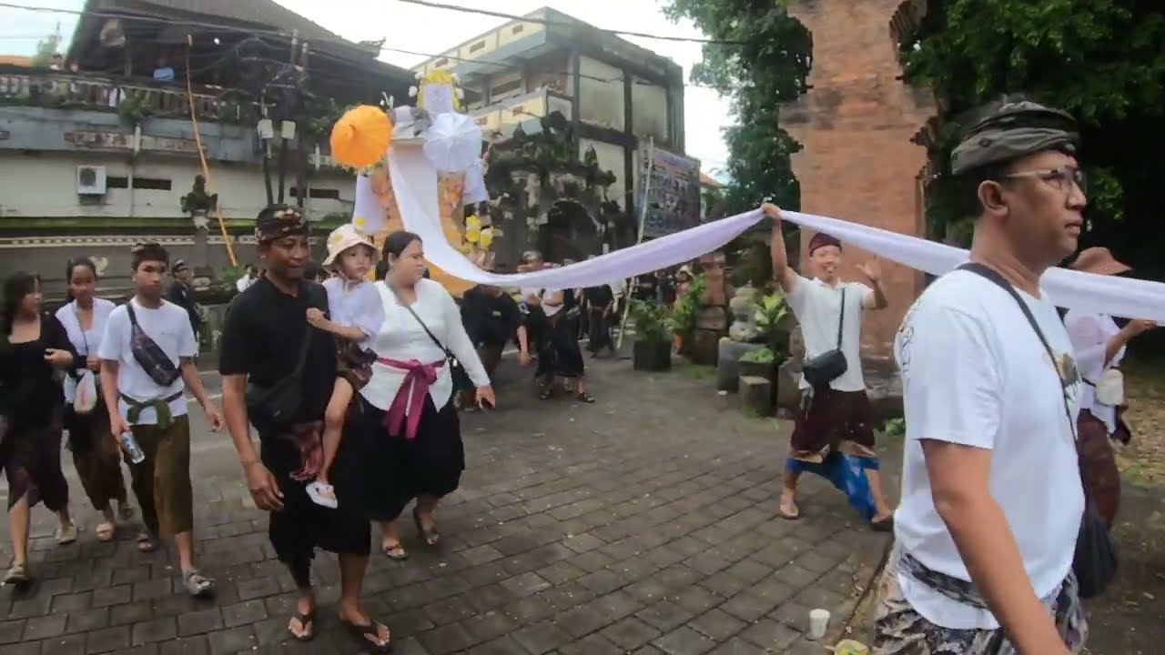 Pelebon Jalan Kecubung