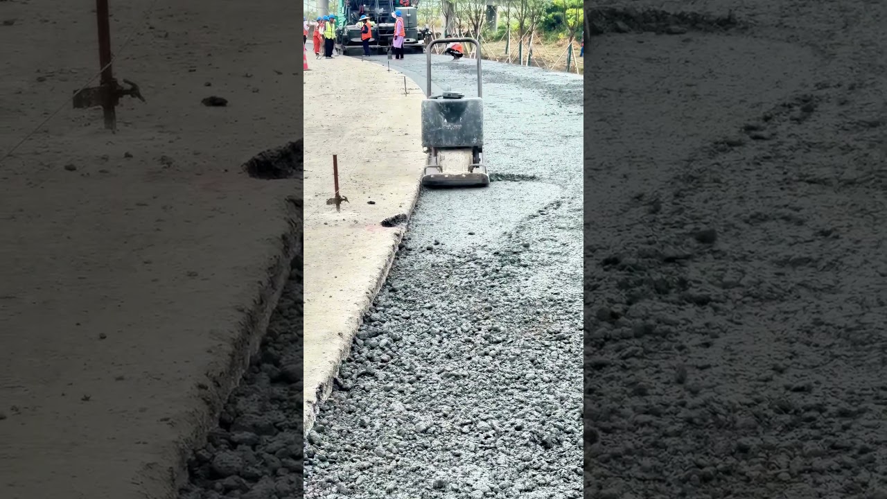 Pavement Hardening Construction: Full Process of Asphalt Compaction by Road Roller