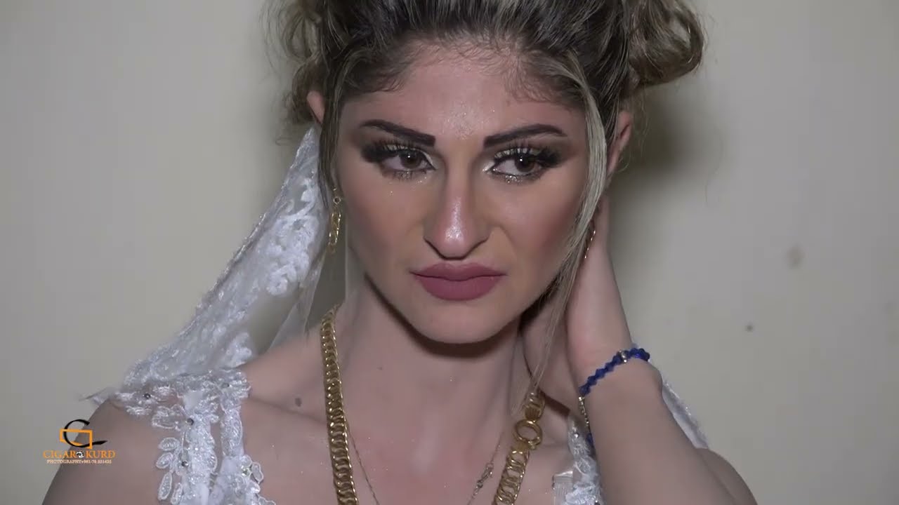 دموع عروسة لحظة وداع بيت اهلها مؤثر جدا  من حفلة  زفاف ديار & جيهان