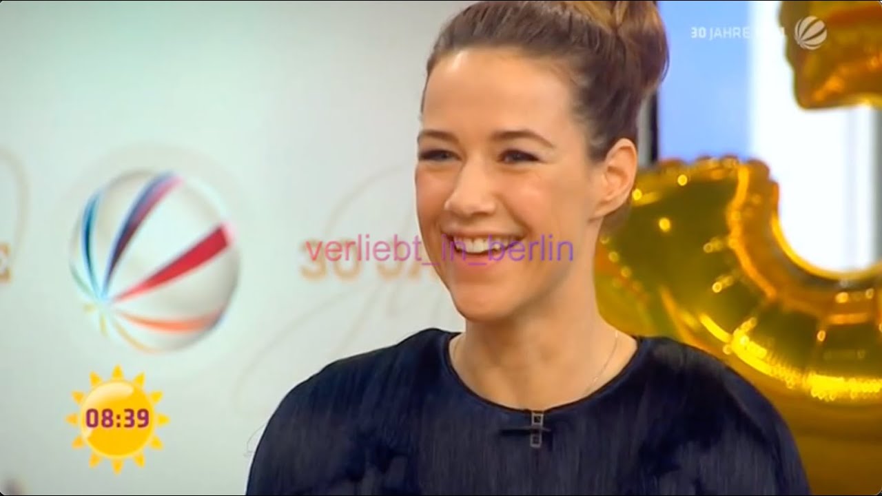 Alexandra Neldel über Verliebt in Berlin und 30 Jahre Sat.1 (2014)