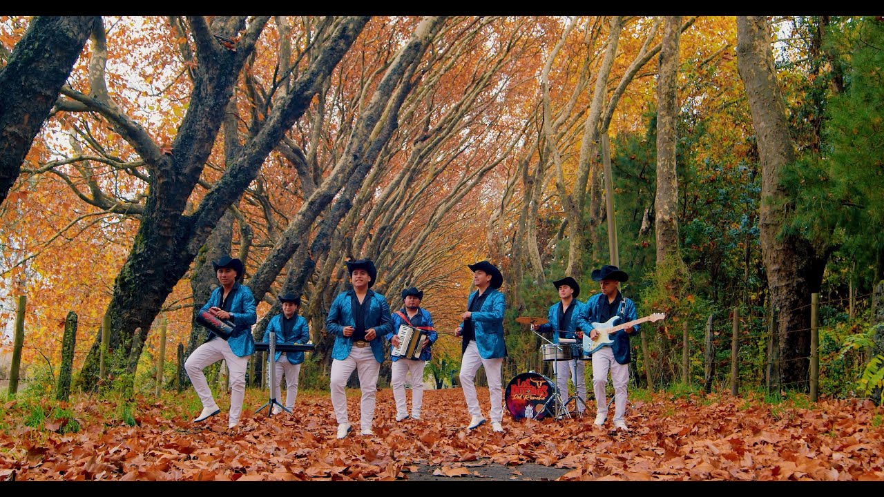 Los Dueños del Rancho - No es Por Acá