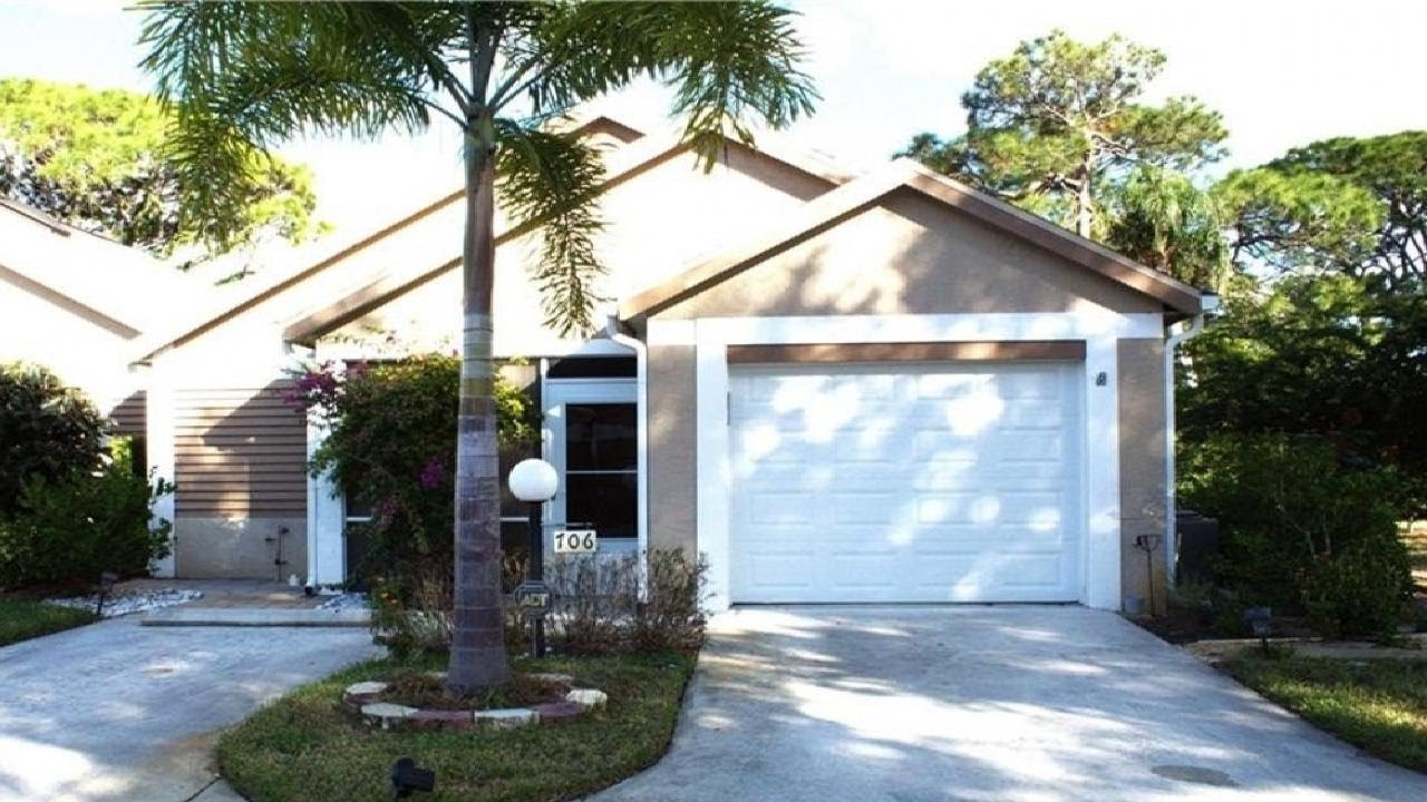 You Won&rsquo;t Believe This Estero Villa | Turnkey + Garage + Resort Amenities | FOUNTAIN LAKES