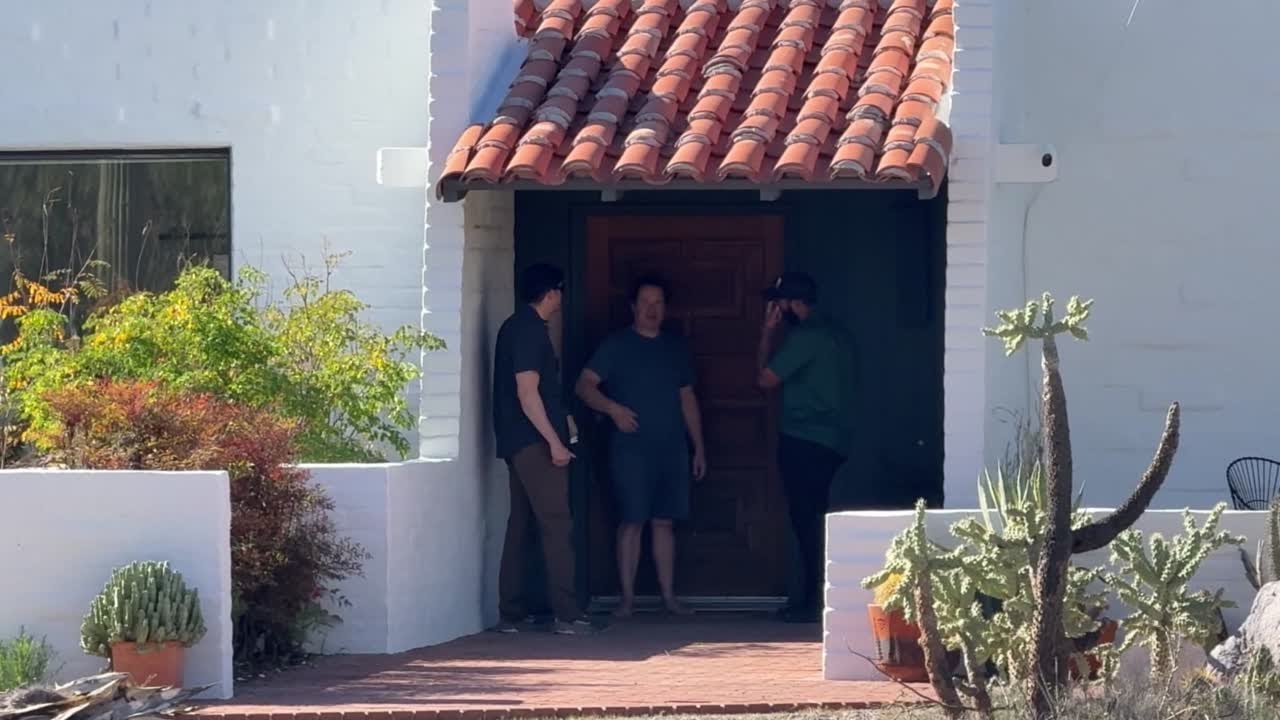 FBI seen speaking to Nancy Guthrie's neighbors