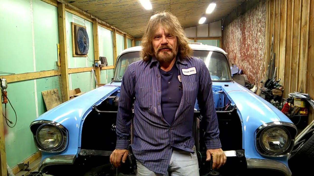 Можем ли мы починить ещё одну сломанную деталь? Переделка Chevrolet 57 года, двухдверного хардтоп...