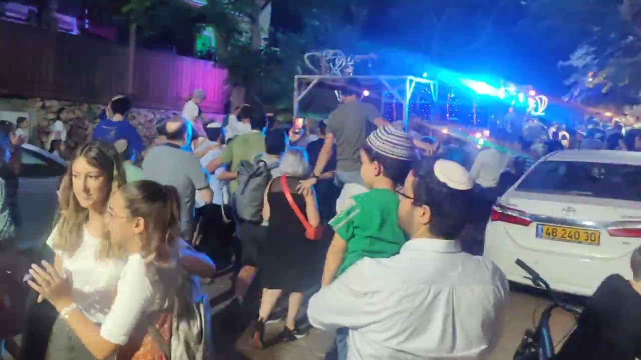הכנסת ספר תורה - סניף עזרא רחובות