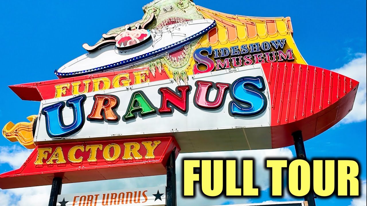 Uranus Fudge Factory FULL TOUR - Roadside Attraction & General Store on Route 66!