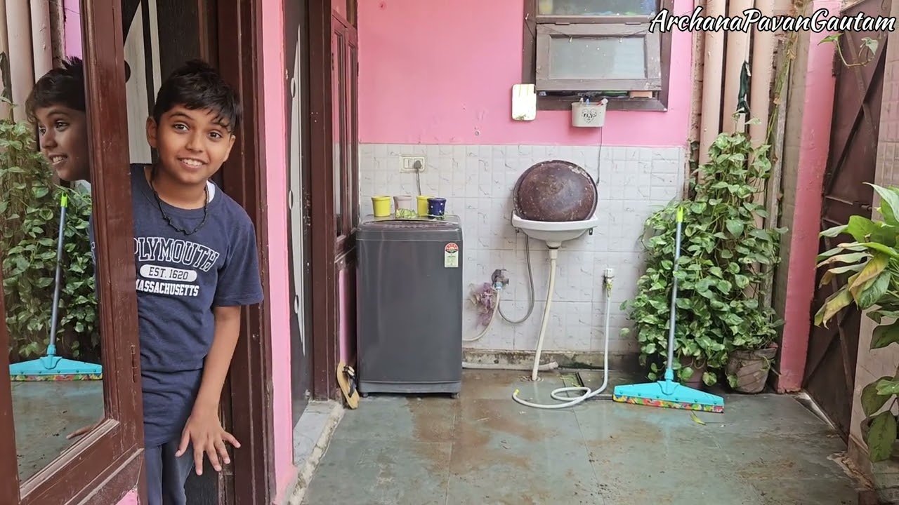 #vlog44 Kar diye plants repot aur angan ki safayi ...