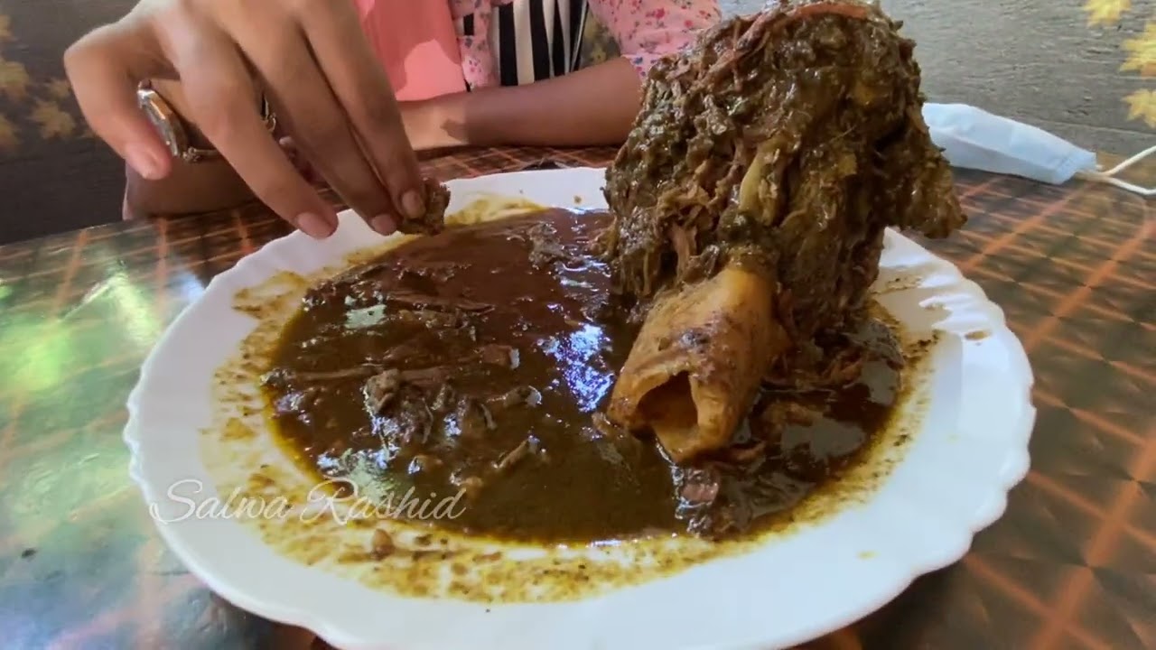 Wayanadan Pothum Kaal | Moorikkappu Restaurant