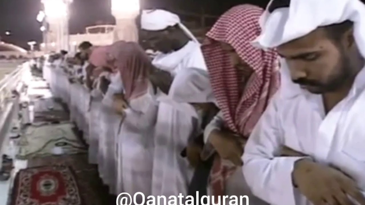 1990 | Masjid Al Haram during Ramadan