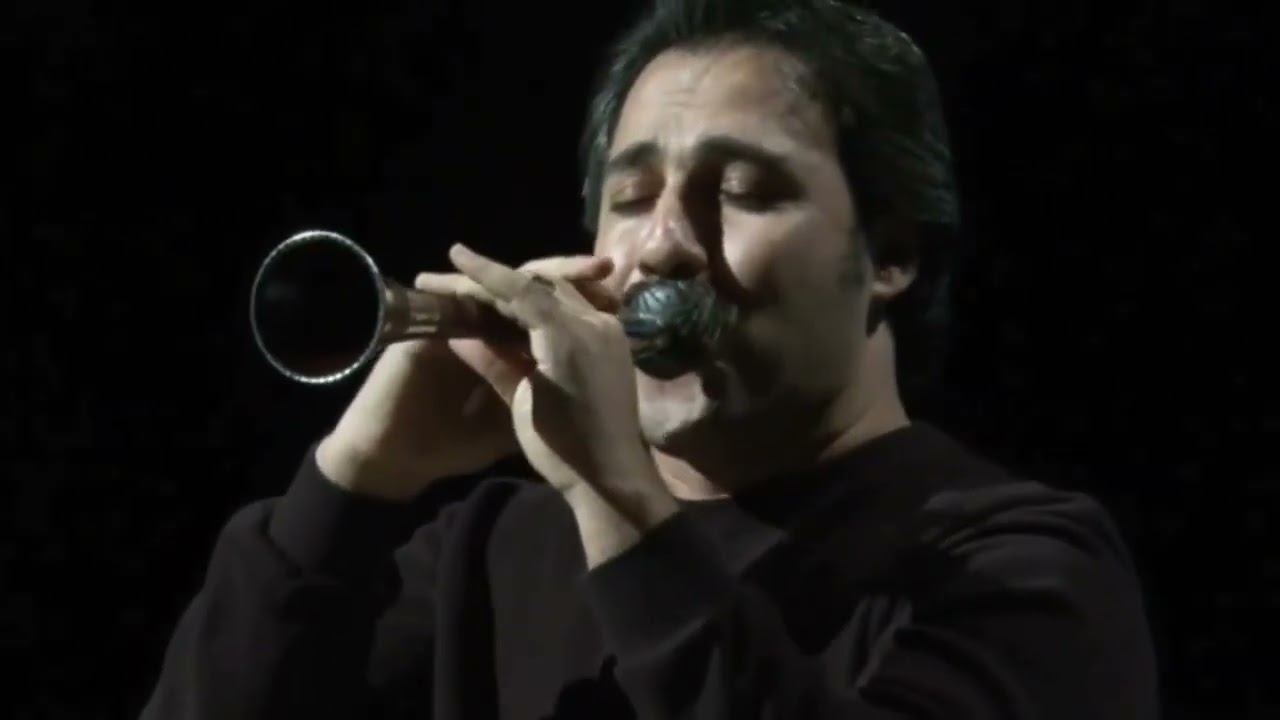 کی سرنا نوازی دوس داره بیاید که طلبیده