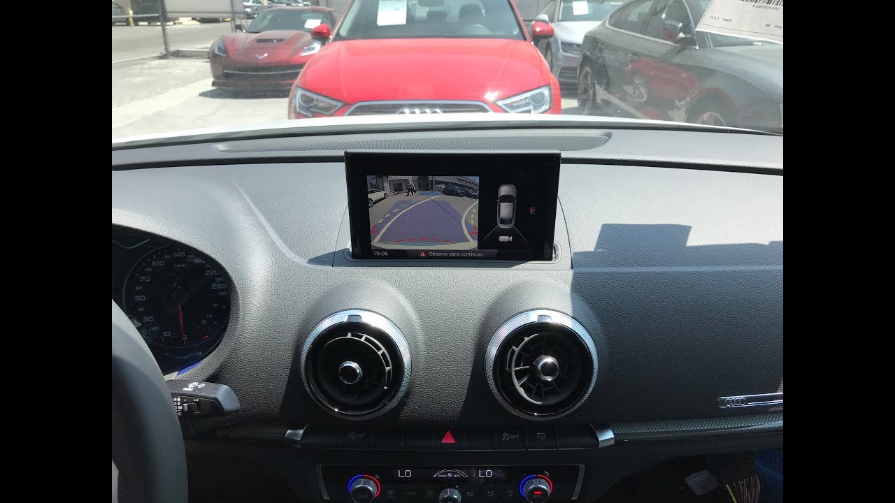 Instalación de Cámara de reversa para  Audi A3 2017 2020