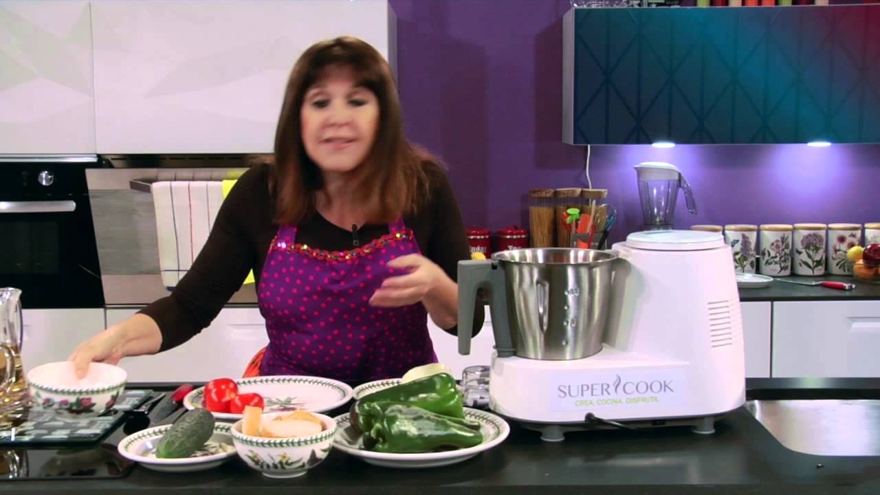 Gazpacho con mi nueva Becaria: SUPERCOOK - Cocinando con Loles