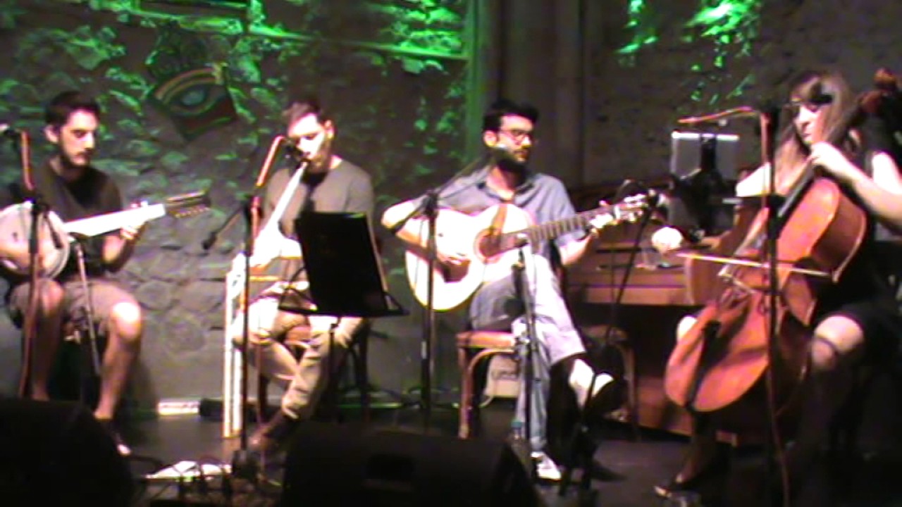 Κοιτάζω τη βροχή - Δημήτρης Μπάκουλης Quartet