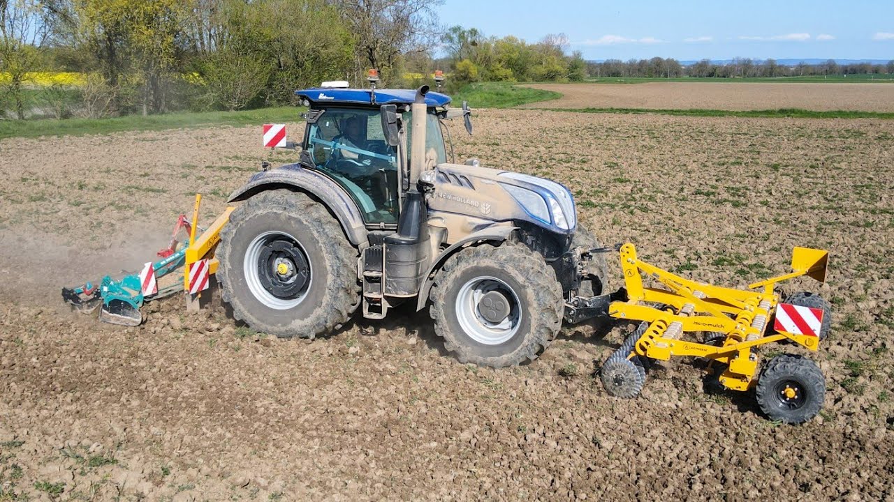🔵⚪️ T7 300 BLUE POWER AU PREPARATION DES MAÏS 2025 🌱🌽 // NEW HOLLAND & AGRISEM & SULKY //