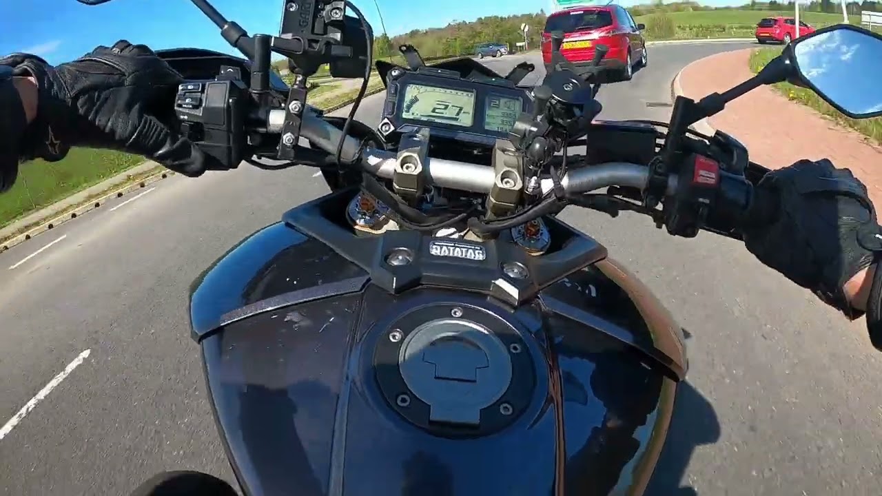 2016 Yamaha MT-09 Tracer Walkaround & Test Ride