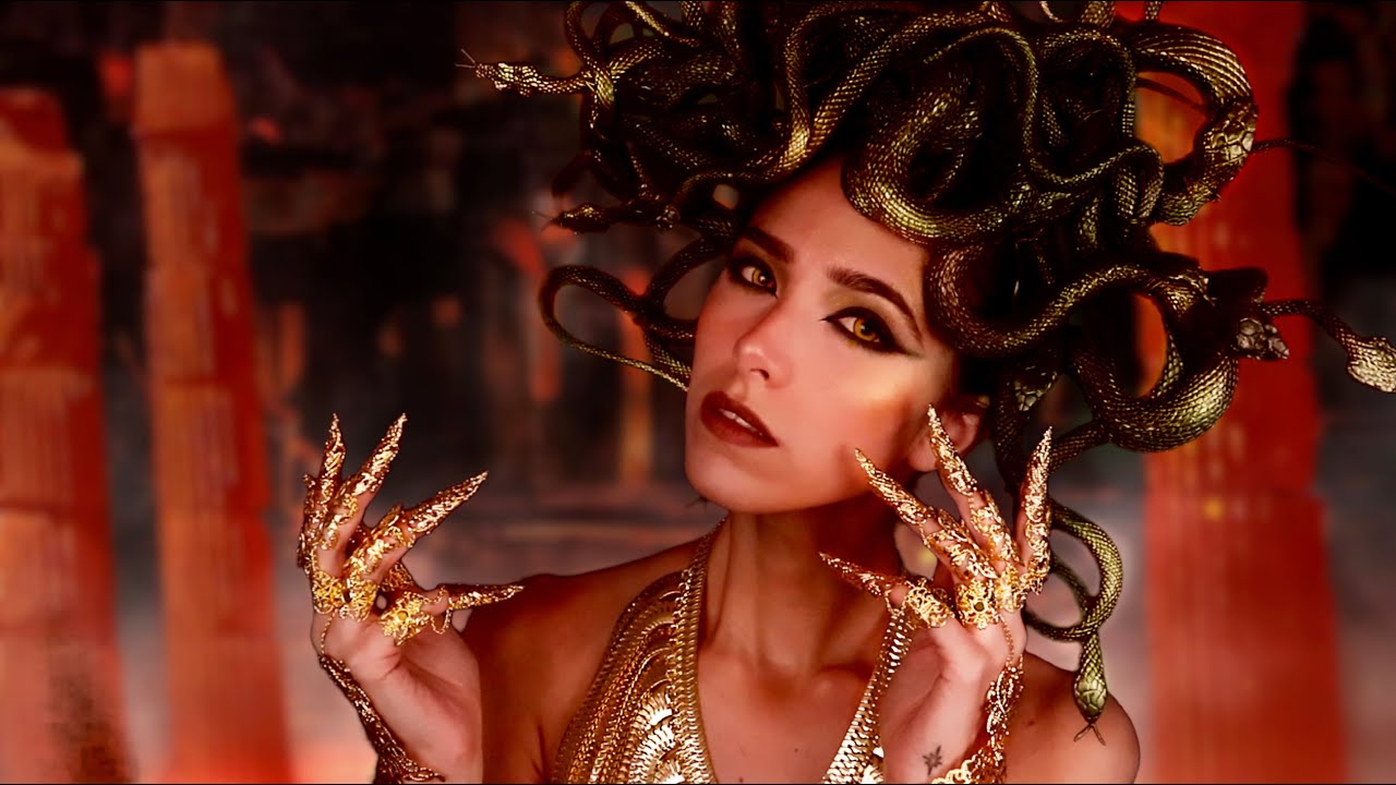 ASMR Medusa Catches You