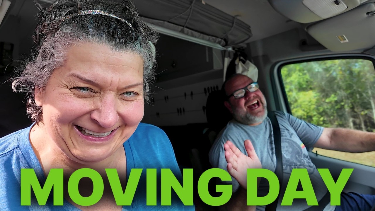 WE MOVED BACK INTO THE VAN - VAN LIFE TRAVEL USA