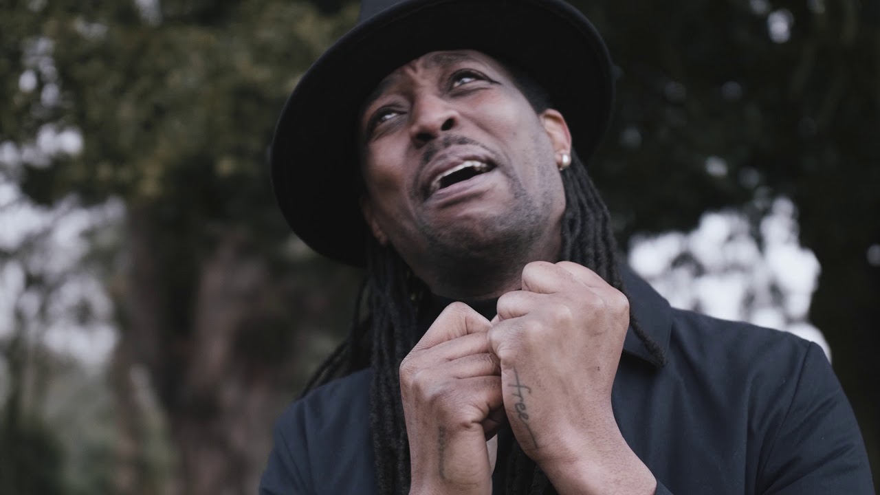 Aaron Manatsa - Missing you (Official Video)