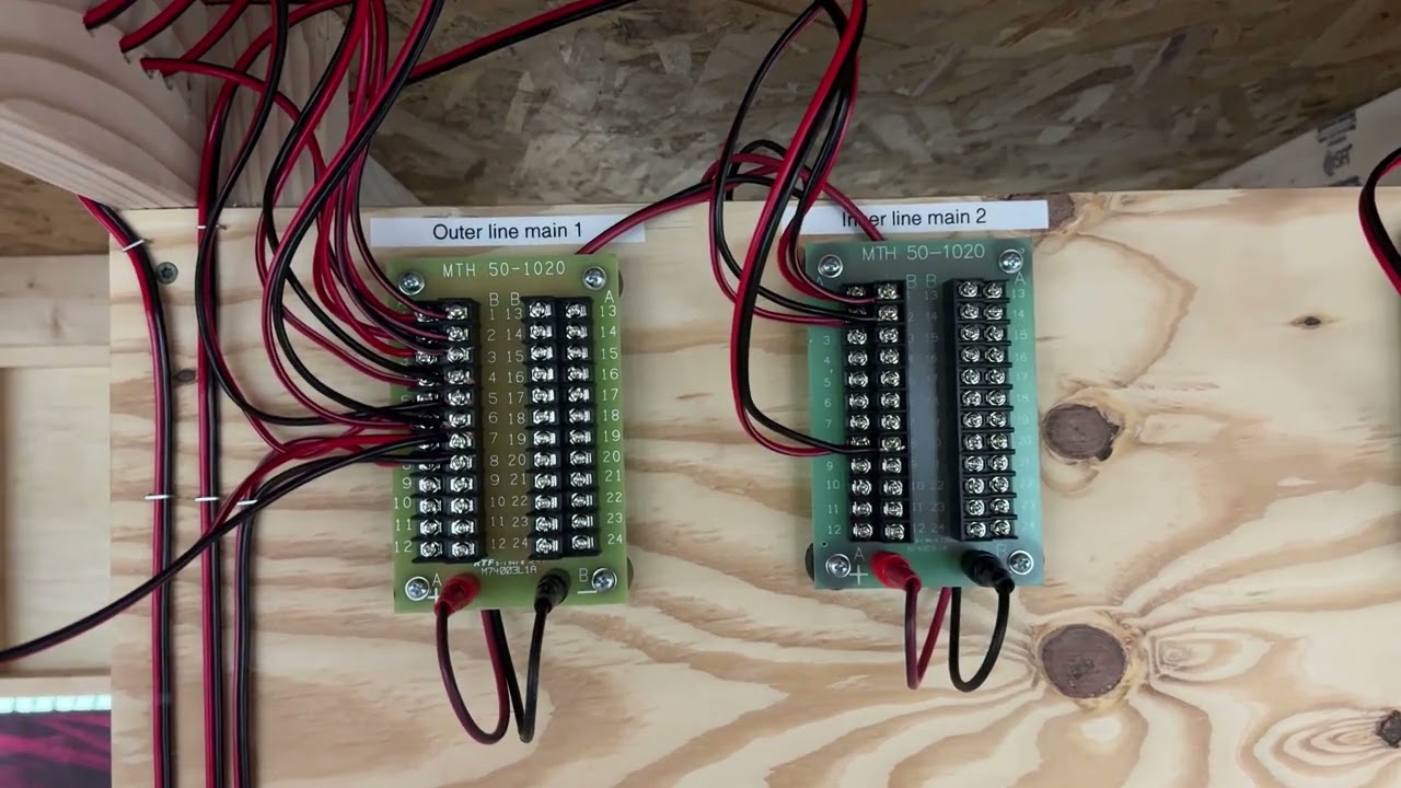 DCS wire change, 16awg wire replacing the 14awg on the layout