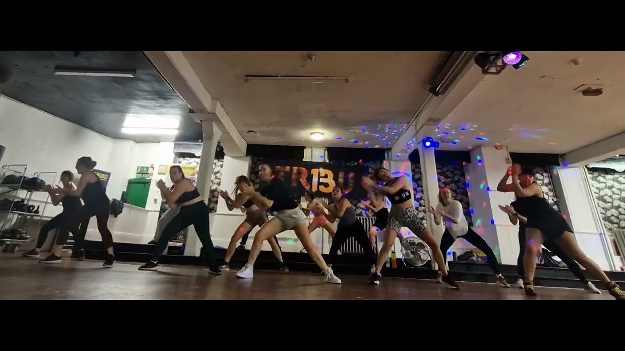 SHAKE BODY  (Skales) - Afrobeats choreography by Tribu13