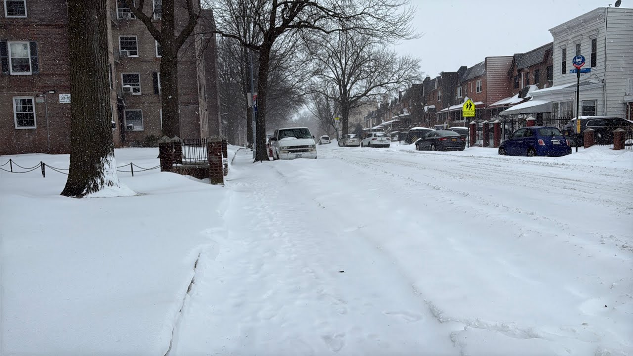 4K Walking New York City NYC Borough Boro Woodside Queens Boulevard Gardens During Snow Storm ASMR