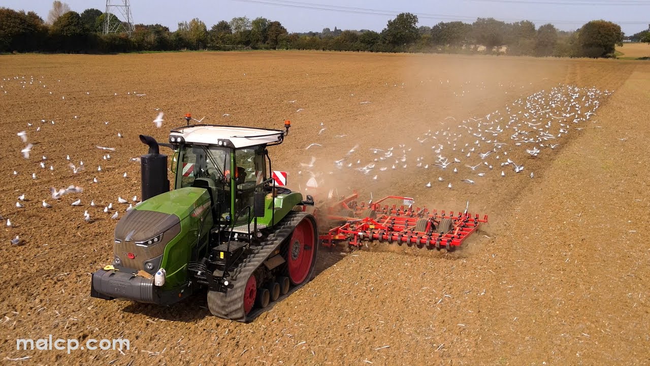 4Kᵁᴴᴰ Seagulls & dust! Fendt 943 Vario MT & a Väderstad Aggressive 800 cultivator working in Suffolk