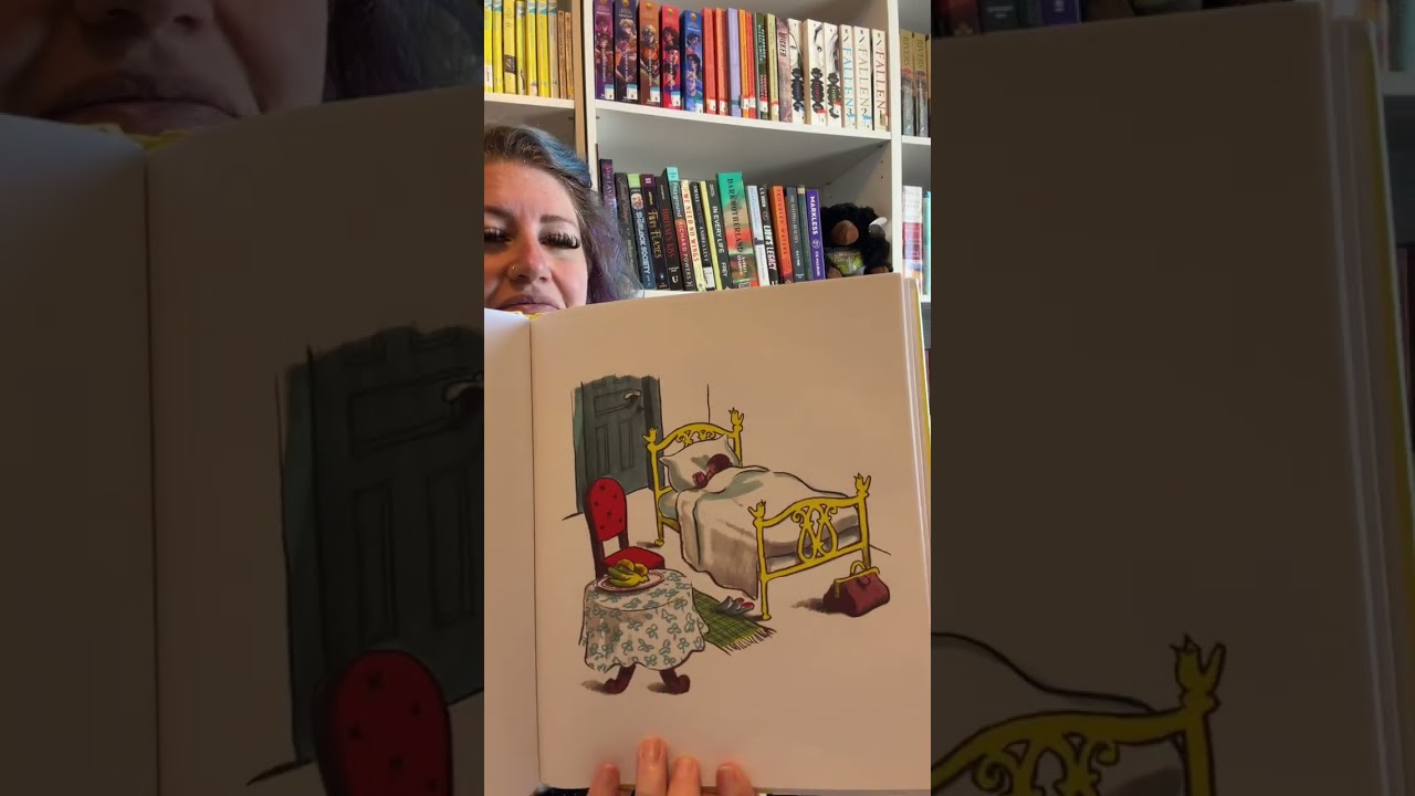 Curious George #auntie #books #kidsbooks #childrensbooks #reading #booktube 