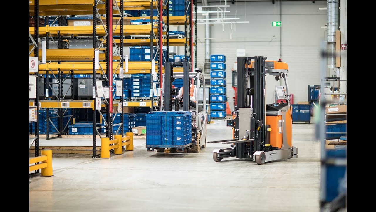 Dematic AUDI AGV video