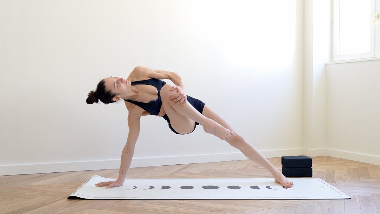 Yang Yoga | Routine matinale en 30 min pour la force et la vitalit&eacute;