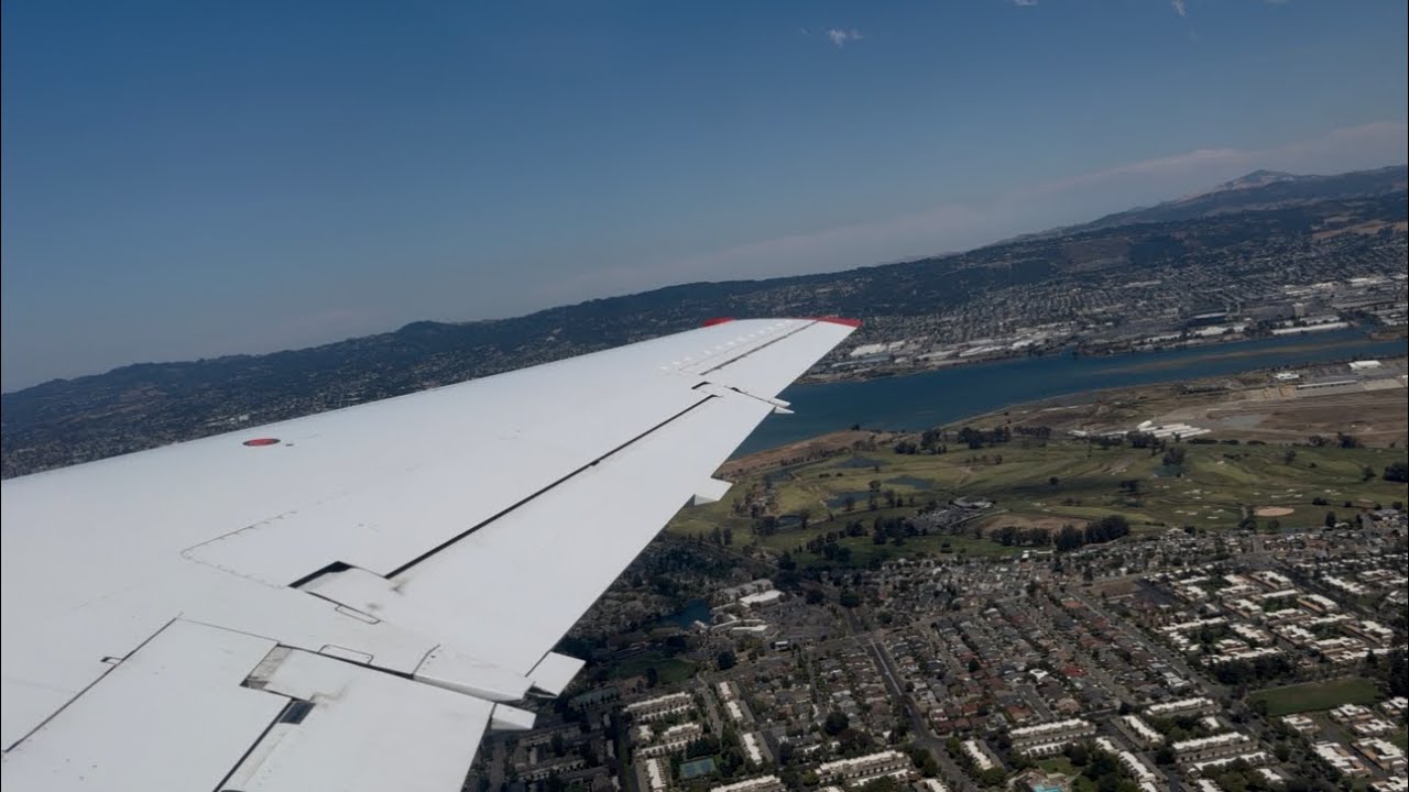 JetSuiteX [JSX] Embraer ERJ-135 Takeoff Oakland Intl. (KBUR)