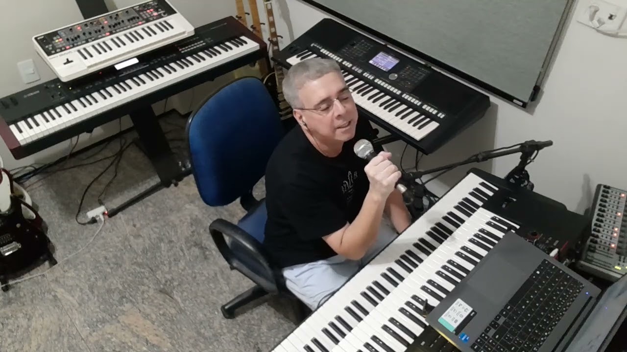 CHRISTOPHE - LES MARIONETTES ( Cover By Saulo Pianeiro )