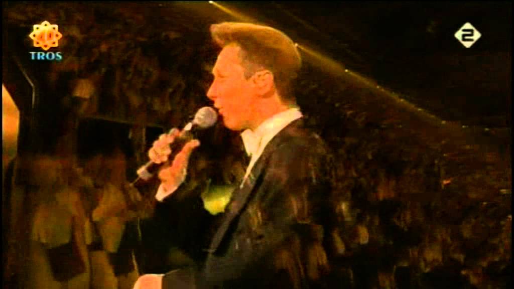 Helmut Lotti singing YOU'LL WIN