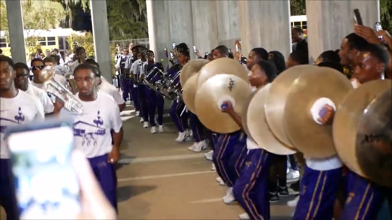 St Aug marching up Ramp after Halftime 2025 @ Easton game (HD) 4K 