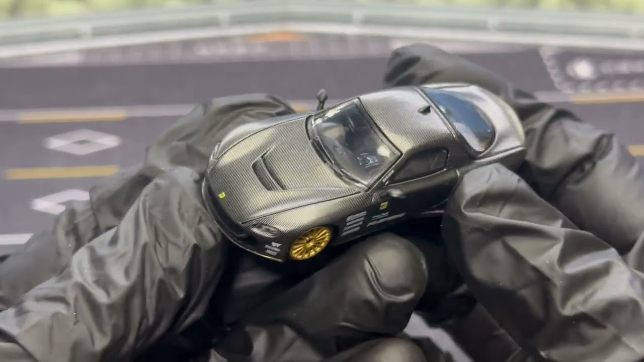 MINI GT 1/64 Mazda RX-7 RE-Amemiya Matsukiyo KOKU NA-7 with Trophy TAS  2025 Best Tuned Car Award