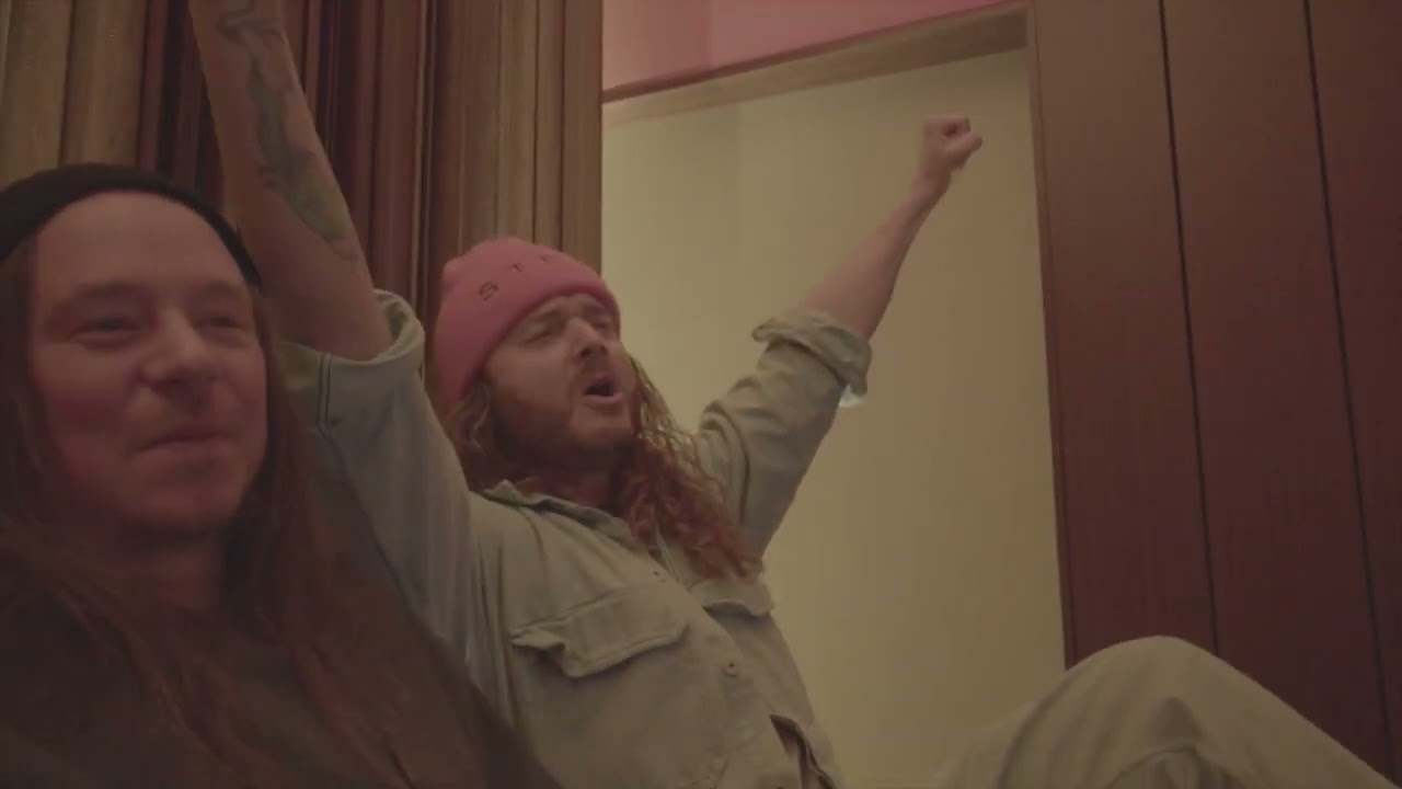 STR&Ouml;M - &Ouml;det Sl&aring;r H&aring;rt (Official Music Video)