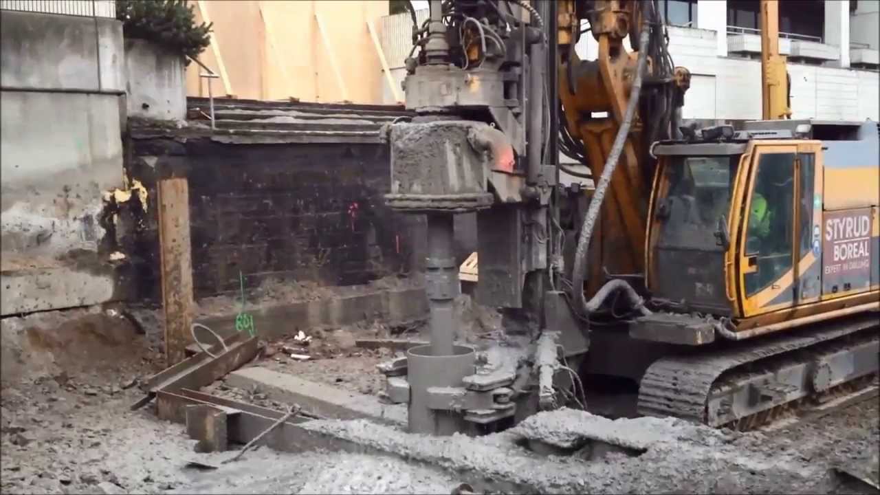 Ø610 Pipe wall drilling