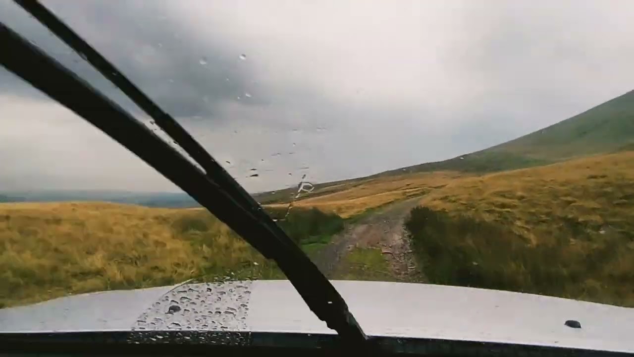 The old coach road, lake District by 4x4 (west to east)