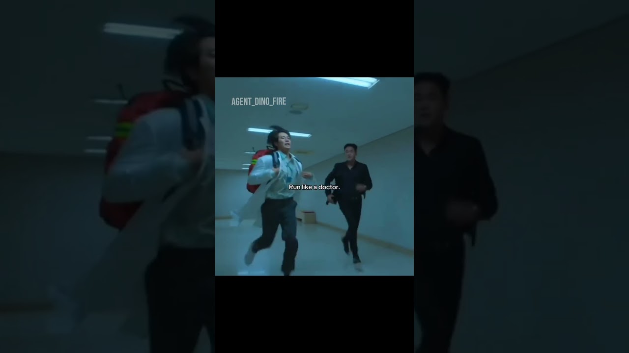 run like a doctor⚡#doctor #kdrama #kdramaedit #kdramalovers #shorts #run #labour #song #actor #good